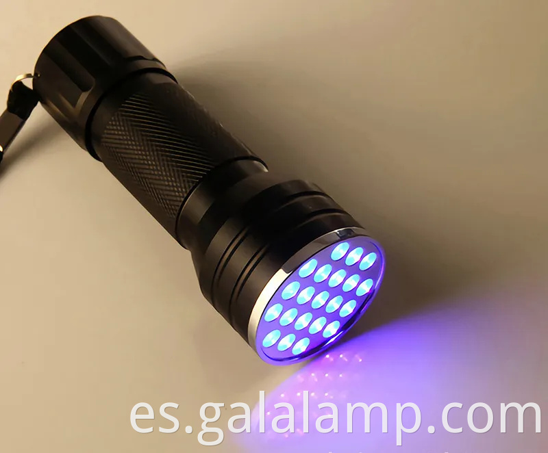 Antorcha portátil para eliminar manchas de orina para perros